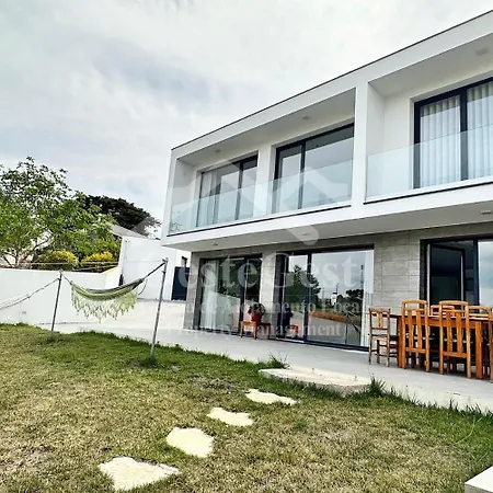 Casa Magnolia Matas (Lisbon)